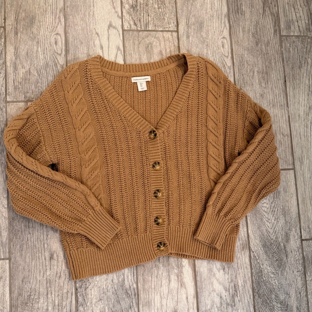 Cupcakes & Cashmere Chunky Knit Cardigan